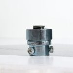 Pipe Connector E-19 Electrogalvanized (Flexible ke pipa)